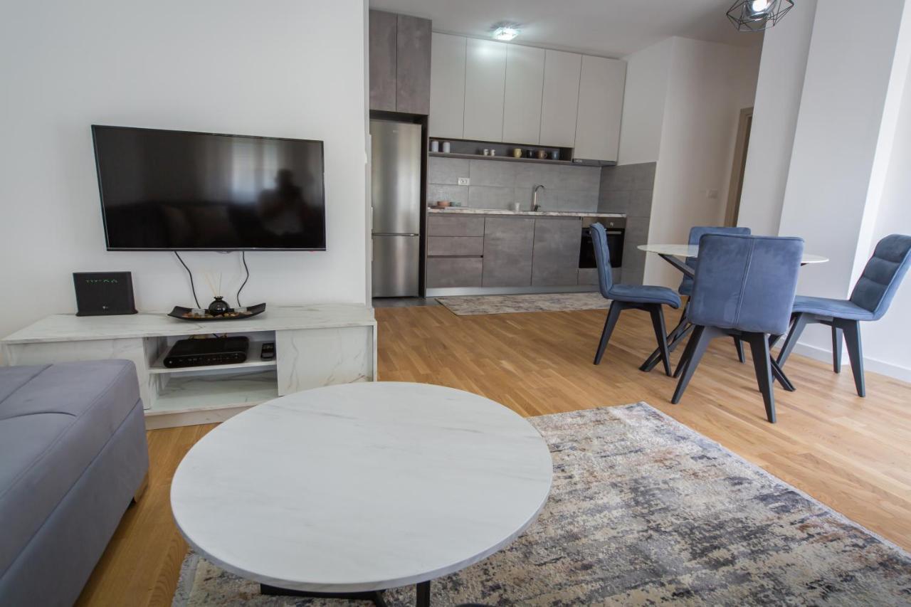 Blue Moon Apartment Подгорица Экстерьер фото